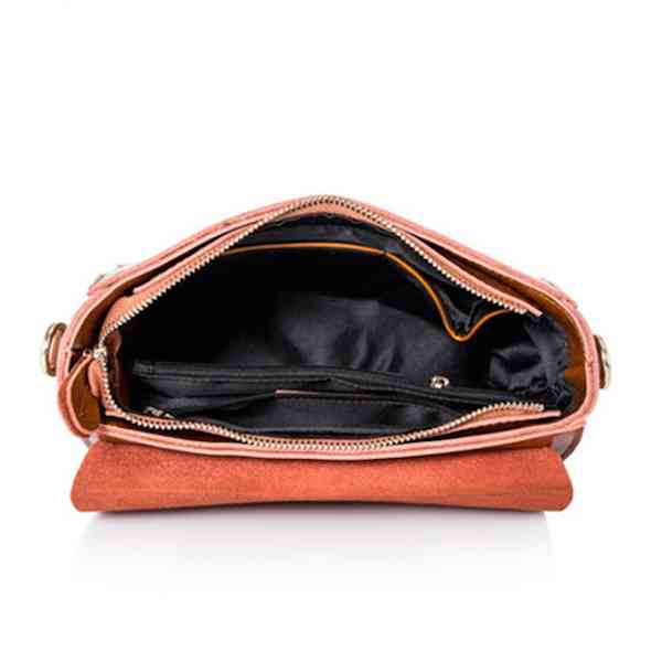 ショルダーバッグ レディース 2WAY レザー 大容量 40代 2ウェイ 旅行 大人 A4 軽い 秋 カジュアル 小さめ 黒 赤 ミニ 本革 人気 レザー ナイロン スポーティー 縦長 春 冬 斜めが