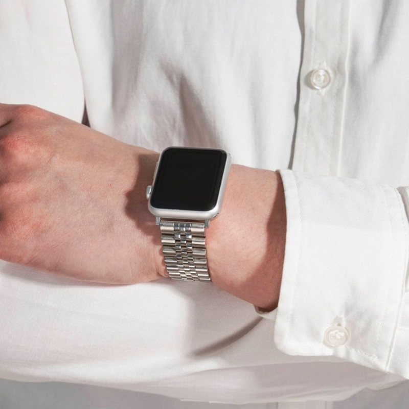 LLOYD [アップルウォッチ/ギャラクシー互換]高級ジュビレブレスレットシルバーストラップLL1T22300PSS