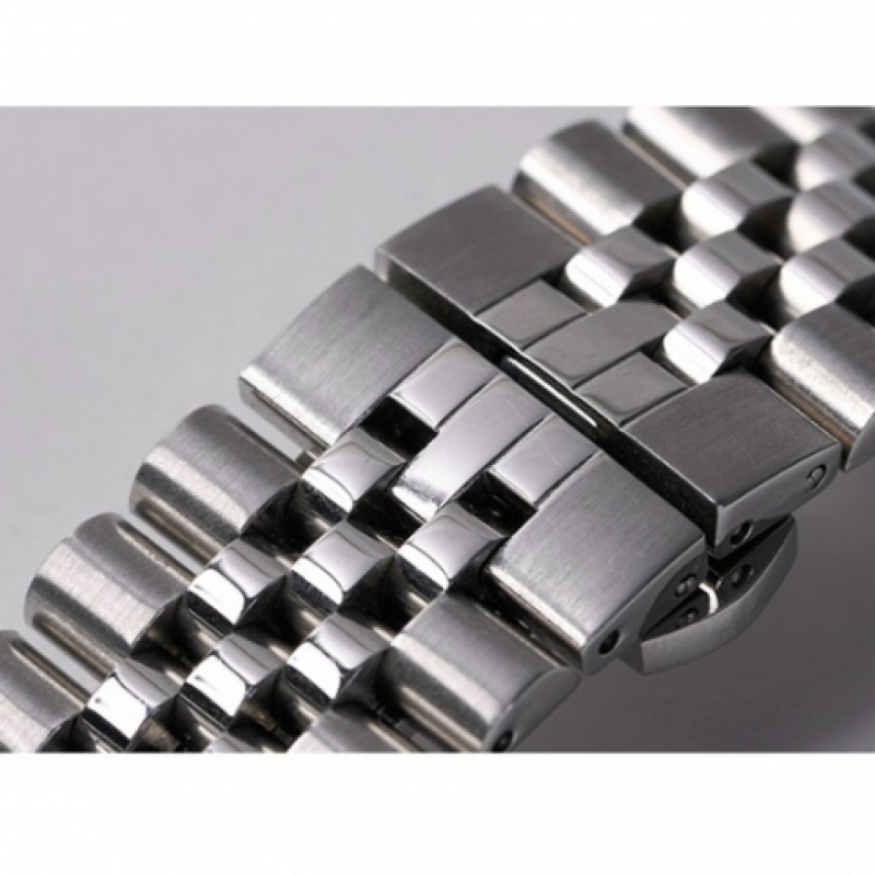 LLOYD [アップルウォッチ/ギャラクシー互換]高級ジュビレブレスレットシルバーストラップLL1T22300PSS