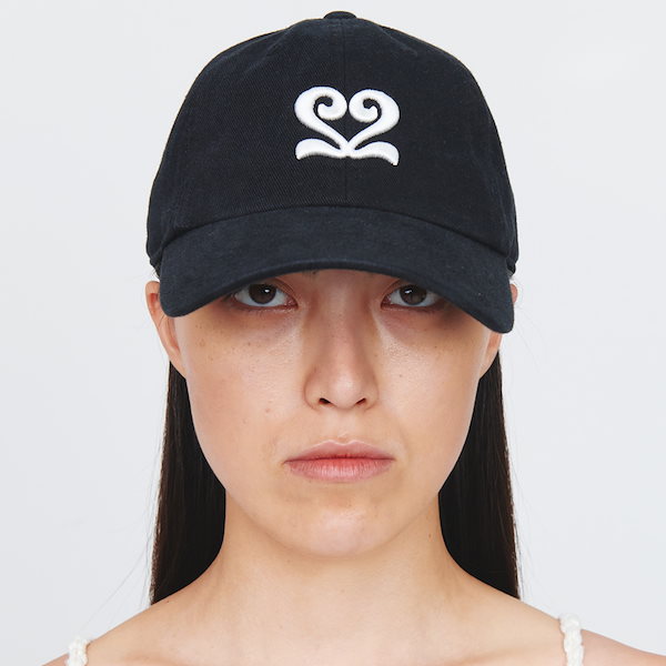 【BLACKPINK ジス着用】【KIJUN】正規品 LOGO CAP 帽子 シンプル レディース メンズ カップルルック 紫外線 小顔 人気  韓国ファッション 春 夏 秋 冬 韓国ブランド