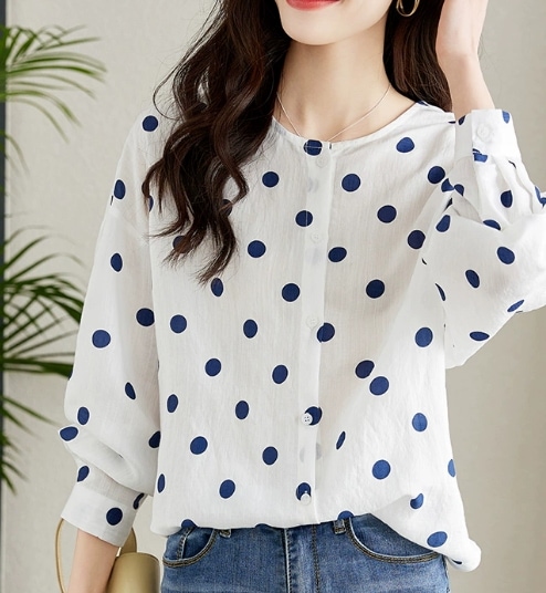 昭和レトロ トップス Tシャツ カットソー プルオーバー 袖あり 長袖 ラウンドネック サイドスリット 通気性 薄手 かわいい 大人可愛い カジュアル 上品 おしゃれ お洒落 レトロ ラフ ラブリー