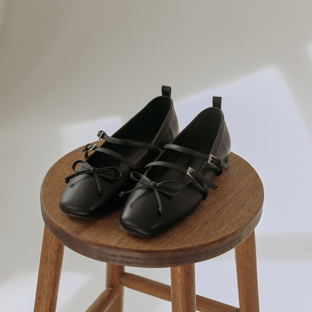 ミエンコツバックルストラップリボンフラットシューズ
