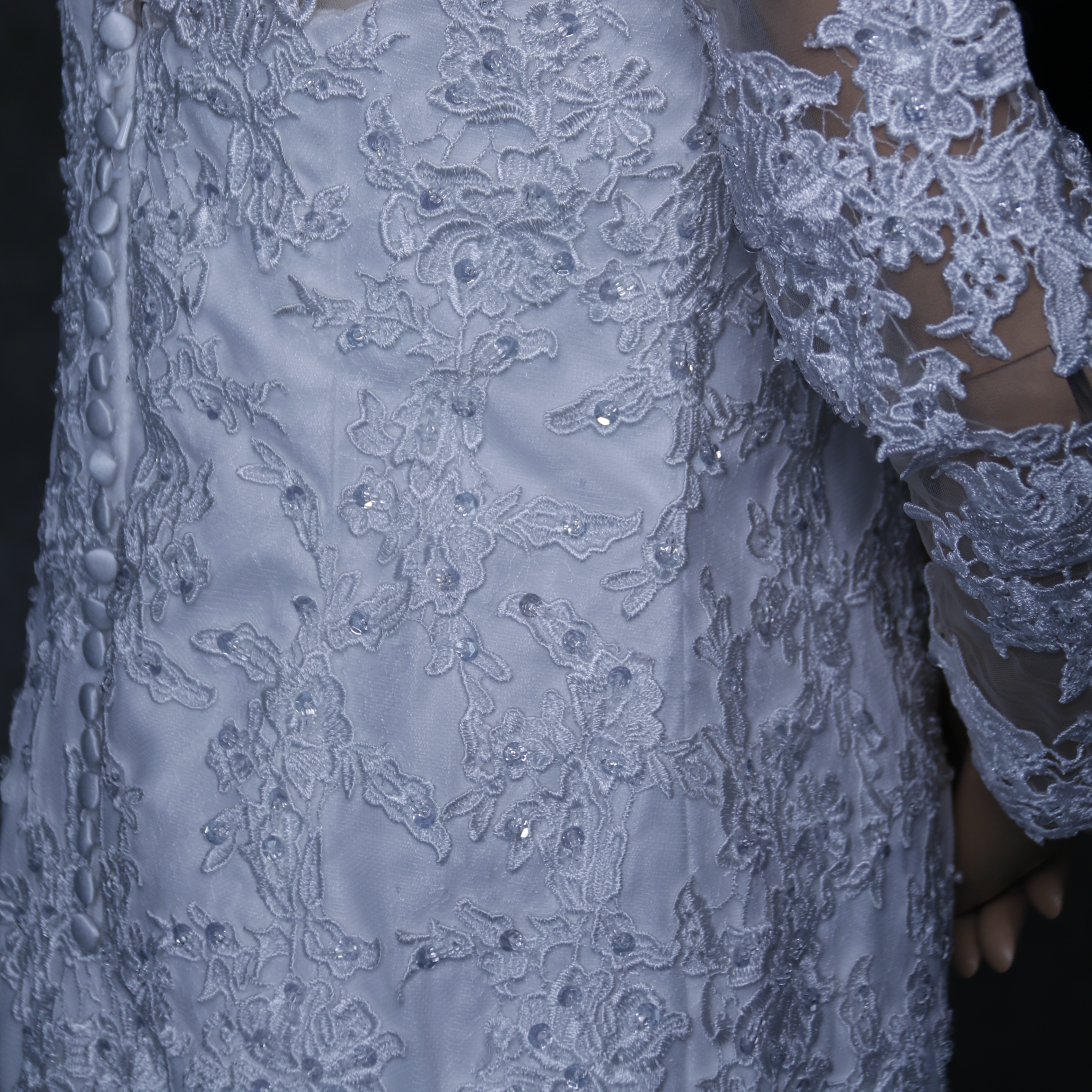 美品！ウエディングドレス マーメイドライン 繊細総レース 長袖 結婚式/披露宴 華やかなトレーン