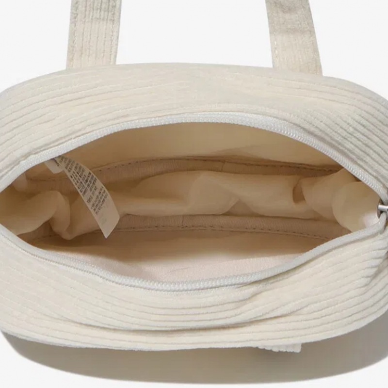 (フィラキッズ) コーデュロイスクエアバッグ (FK3BCF6332X_CRM) (フィラキッズ) コーデュロイスクエアバッグ (FK3BCF6332X_CRM)