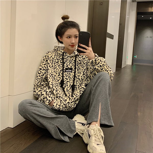 Qoo10] レオパードヒョウ柄パーカートップスレディ