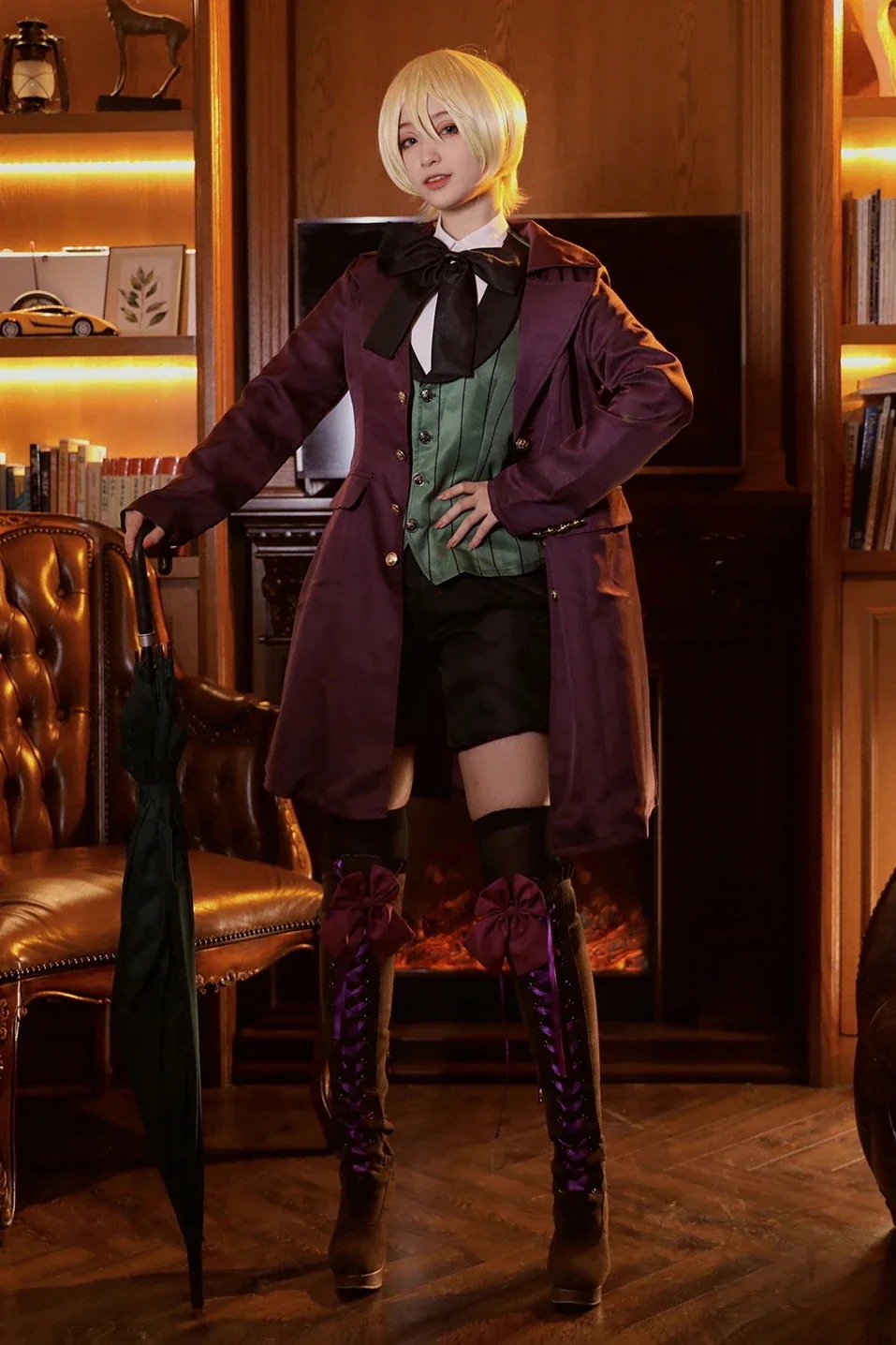 2枚購入で0円 急速出荷コスプレ 黒執事 ブラック ディーコン アロイス アロイス トーランス コスム