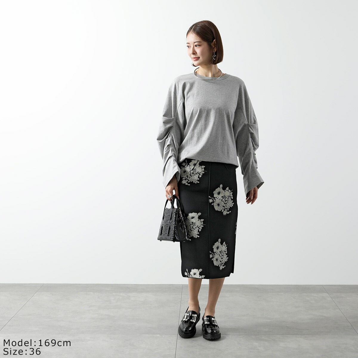 ヌメロヴェントゥーノ N21スカート