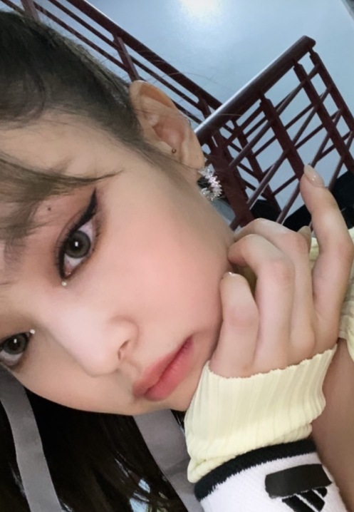 JUST BLACKPINK 着用 Valentie Cubic Earrings ピアス