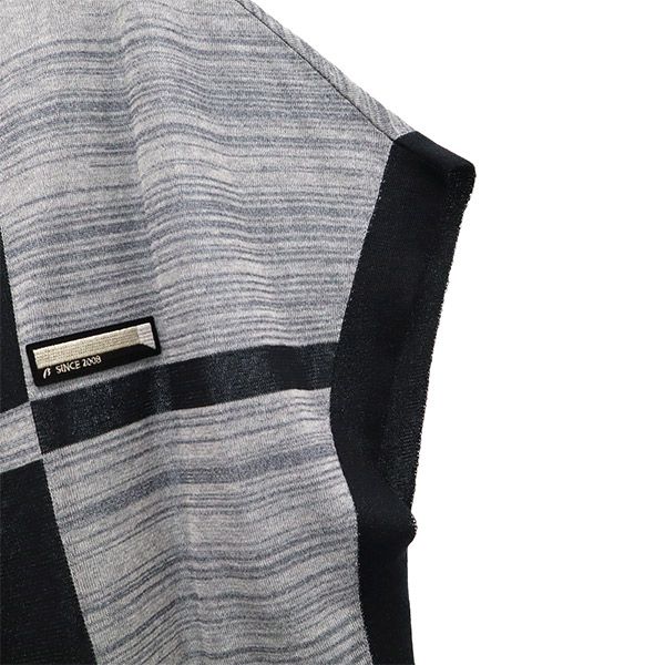 ベータ 総柄 半袖 ラメ配色ななめプルオーバー カットソー 9 ブラック系 β フレンチスリーブ レディース ベータ 総柄 半袖 ラメ配色ななめプルオーバー カットソー 9 ブラック系 β フレンチスリーブ レディース