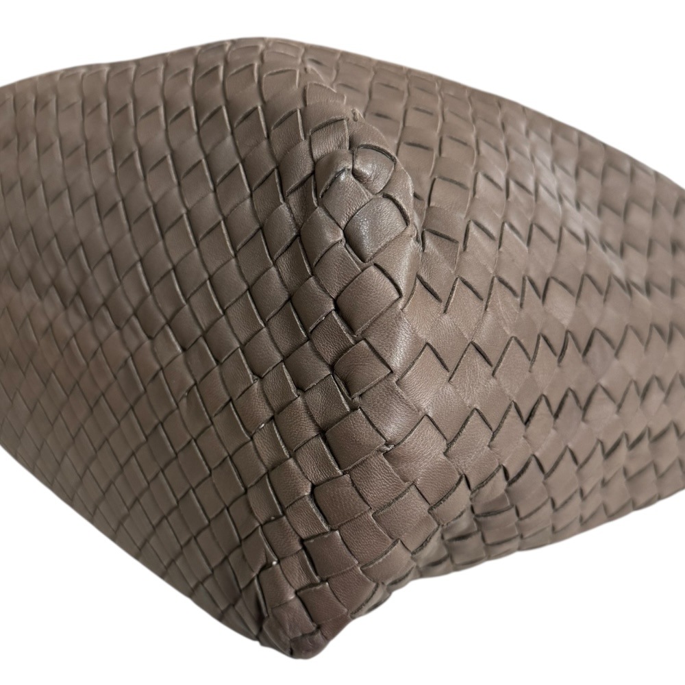 ボッテガヴェネタ イントレチャート トートバッグ レザー 270917 グレー BOTTEGAVENETA 中古 ボッテガヴェネタ イントレチャート トートバッグ レザー 270917 グレー BOTTEGAVENETA 中古