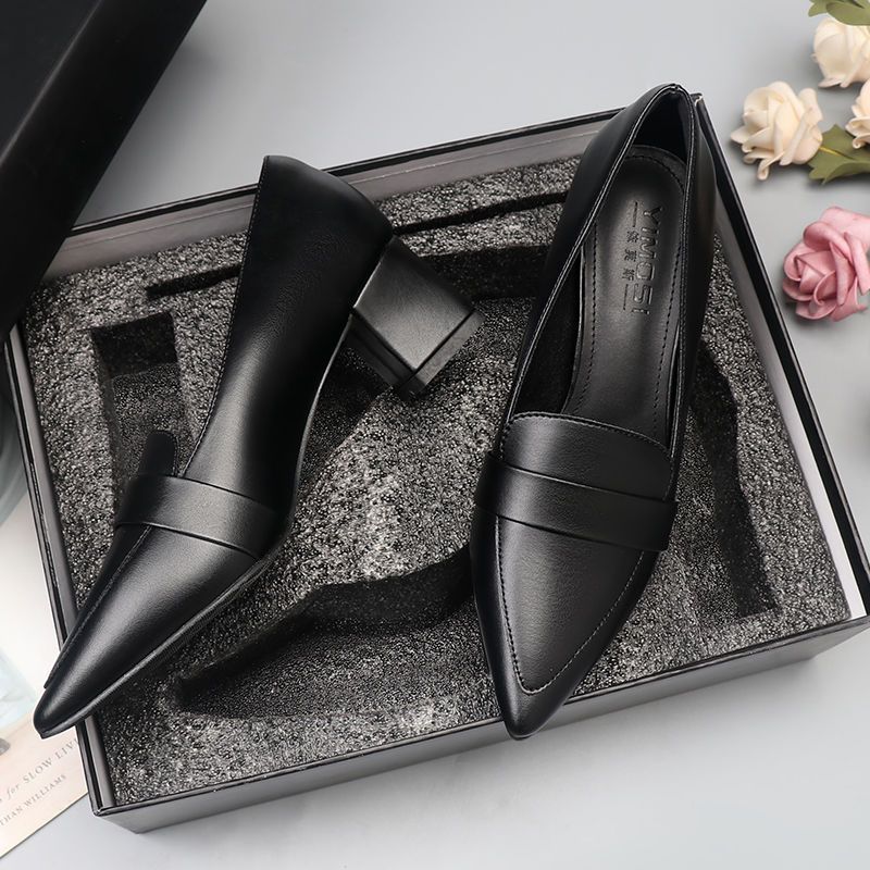 【急速出荷!】人気 パンプス ポインテッドトゥ 仕事の靴 パンプス 厚いヒール 質感が高い靴 ローヒール 歩きやすい レディース 大きいサイズ 通勤 靴 結婚式 卒業式 母の 【急速出荷!】人気 パンプス ポインテッドトゥ 仕事の靴 パンプス 厚いヒール 質感が高い靴 ローヒール 歩きやすい レディース 大きいサイズ 通勤 靴 結婚式 卒業式 母の