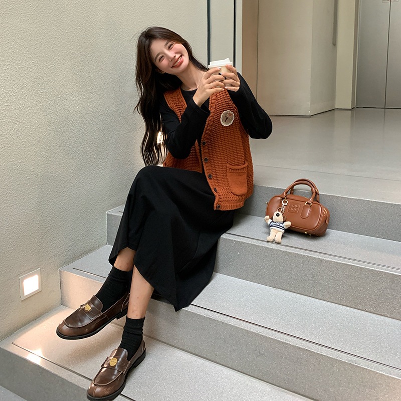 フレンチニットウエストコートワンピースセット2024新時代の気質スモールロングワンピース2点セット