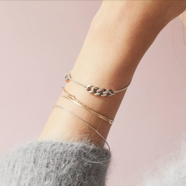 HANNA543】B601 ブレスレット Bracelet ☆ BTS JIN着用 UNISEX (HANNA543/ブレスレット)  77570793【BUYMA】