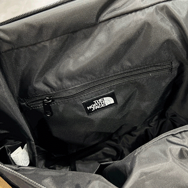 Qoo10] ザノースフェイス URBAN BIG SHOULDER B