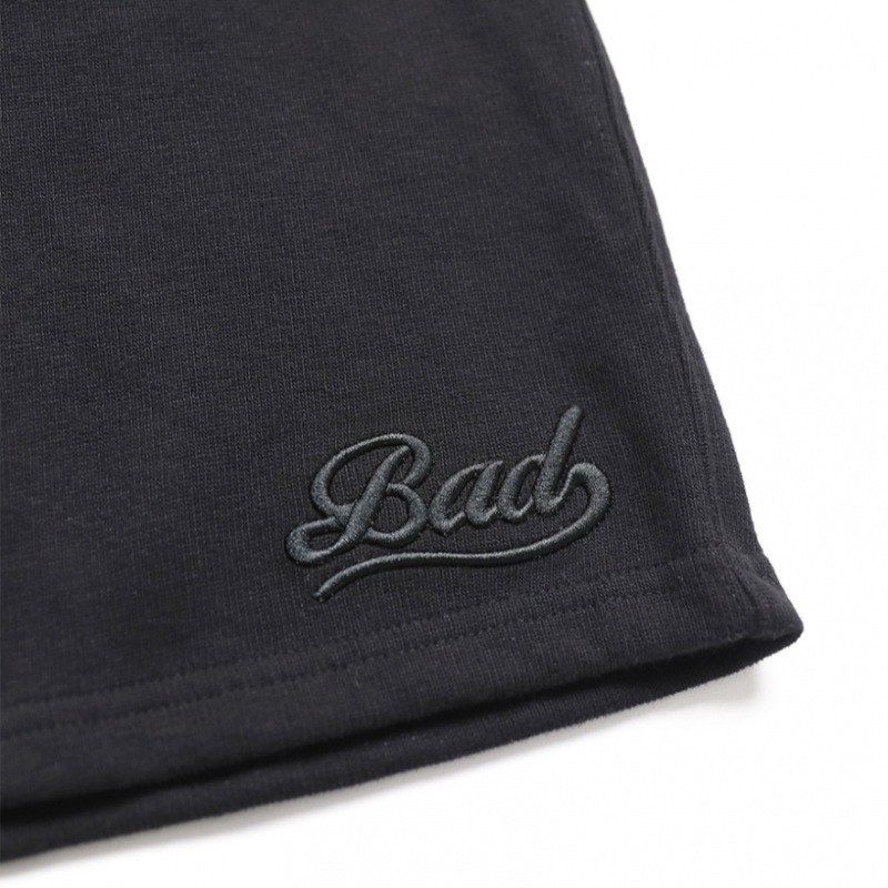 【BADBLOOD】ビヨンドソフトバミューダパンツ - ブラック BADBLOOD (バッドブラッド) さまざまな色をご用意 ビヨンド
