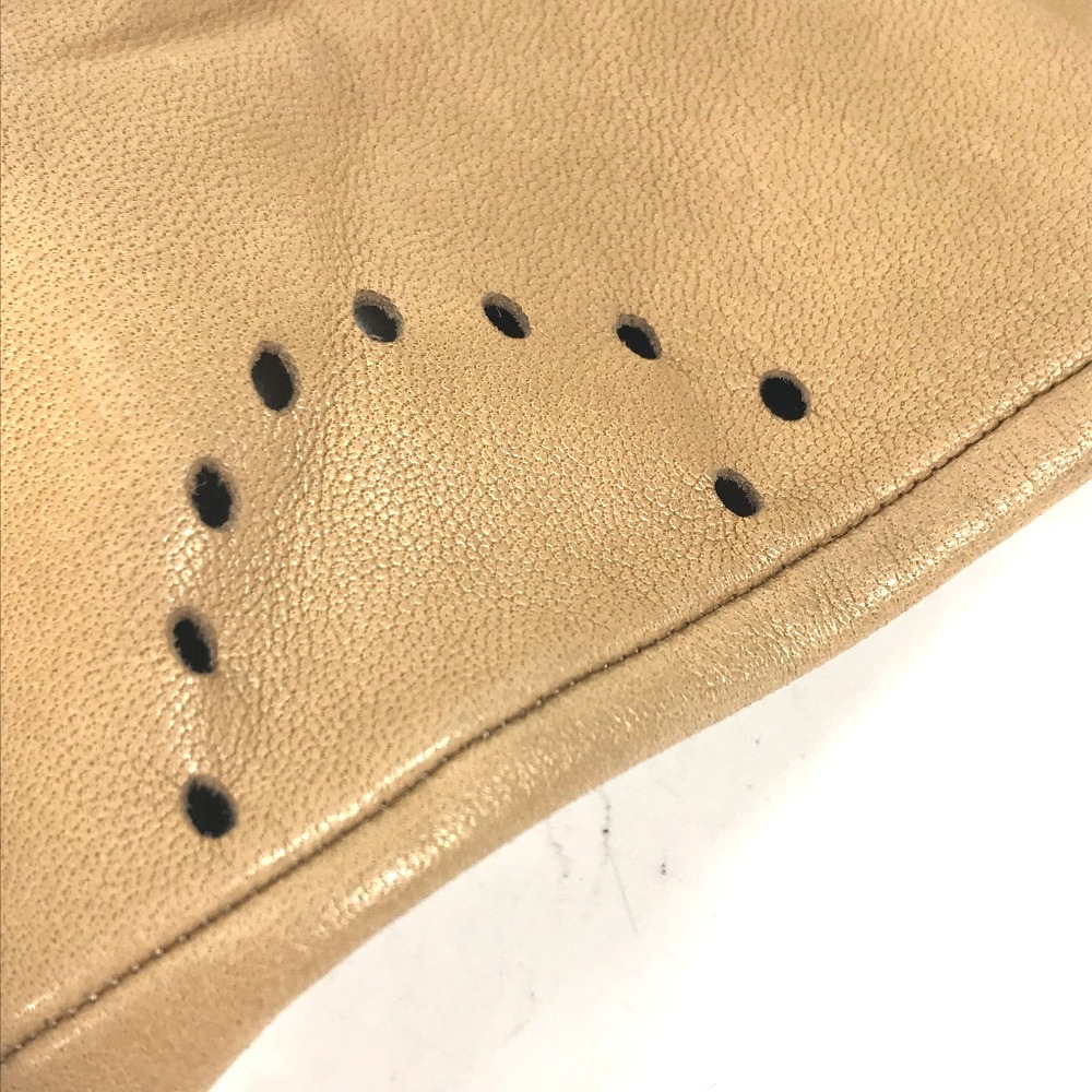 手袋 パンチングロゴ グローブ レザー ベージュ 手袋 パンチングロゴ グローブ レザー ベージュ