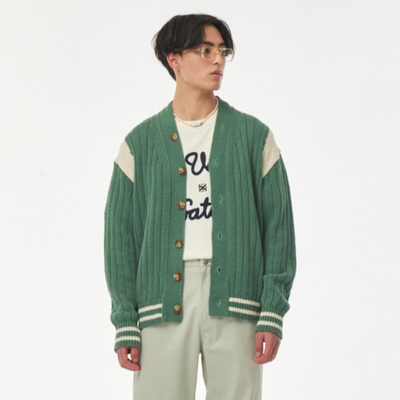SATUR ファロバーシティオーバーサイズブークルカーディガンセージグリーン