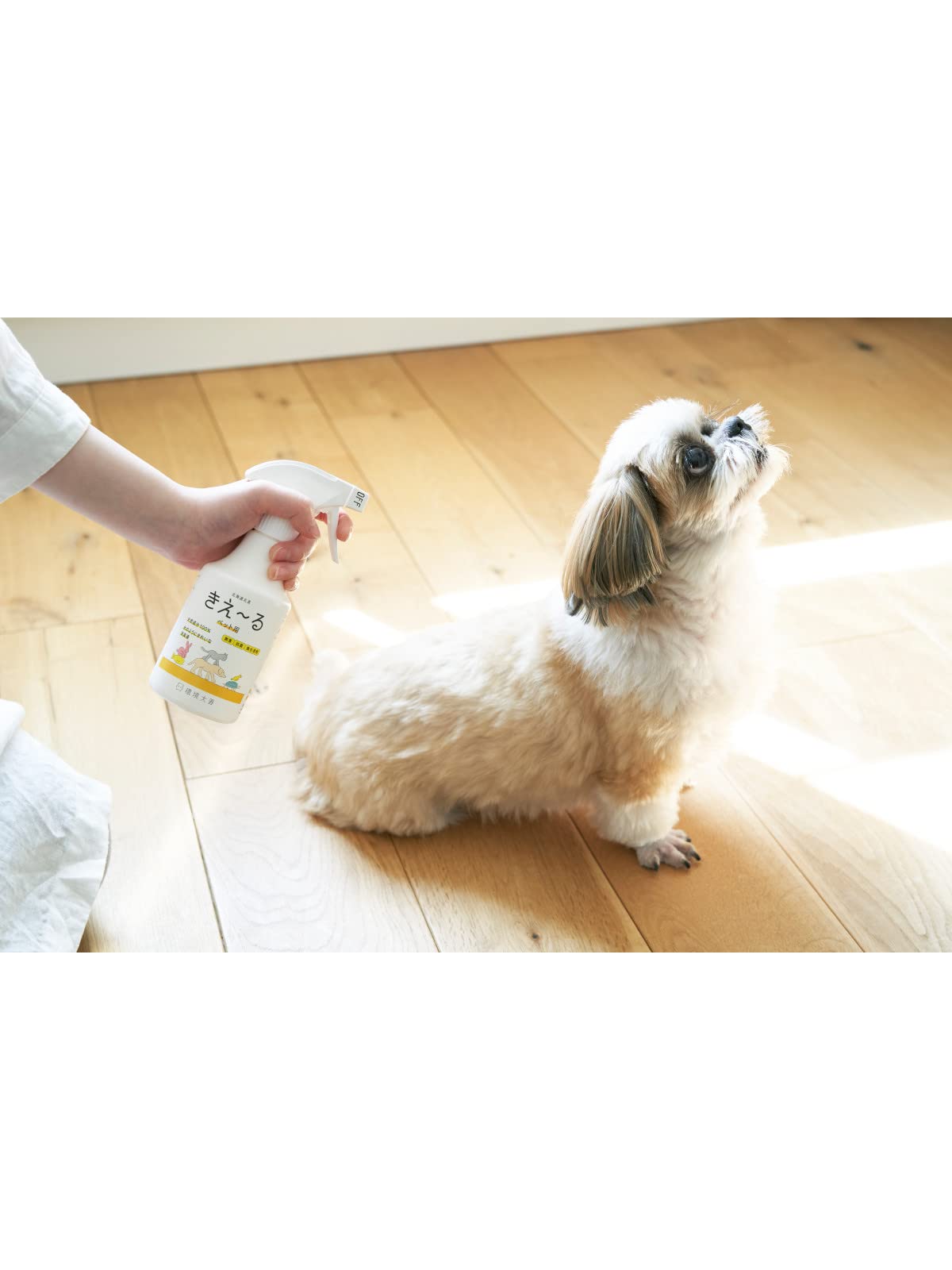 大容量 天然成分 ペットにも安心安全の消臭液 きえるペット用 バイオ消臭液 無香 詰替用 特大サイズ 4L