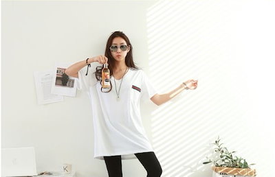 【】Vネック オーバーサイズ ワンポイント ライン Tシャツ 【】Vネック オーバーサイズ ワンポイント ライン Tシャツ