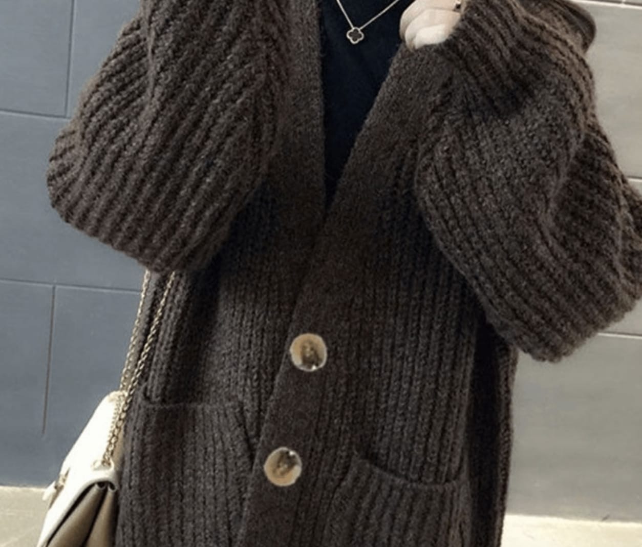 アウター デート ニットソー セーター カーディガン 上着 袖あり 長袖 Vネック かわいい 大人可愛い きれいめ シンプル カジュアル 大人 上品 おしゃれ お洒落 主役級 存在感 冬 10代 アウター デート ニットソー セーター カーディガン 上着 袖あり 長袖 Vネック かわいい 大人可愛い きれいめ シンプル カジュアル 大人 上品 おしゃれ お洒落 主役級 存在感 冬 10代