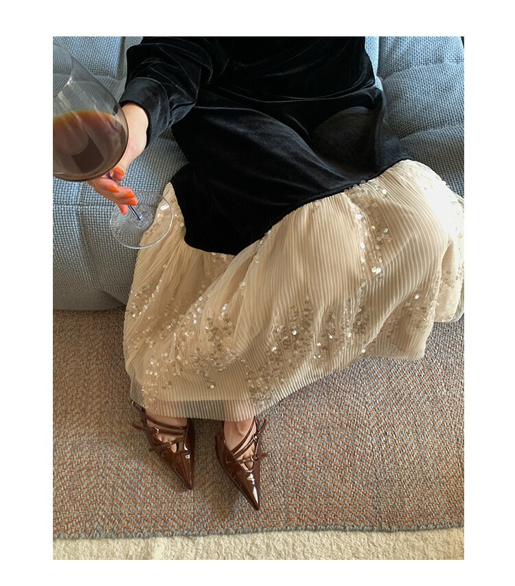 韓国ファッションイブニングドレス ベロアドレス 秋冬 異素材 切り替え ベロア素材 スパンコール チュール ベルベット 切り替えワンピース ロングドレス ドッキングワンピース キラキラ 長袖 パーティ 韓国ファッションイブニングドレス ベロアドレス 秋冬 異素材 切り替え ベロア素材 スパンコール チュール ベルベット 切り替えワンピース ロングドレス ドッキングワンピース キラキラ 長袖 パーティ