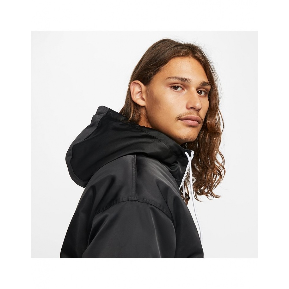 Nike ソロスウッシュサテンアノラックジャケット