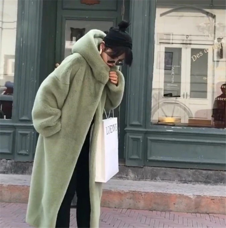 素敵なデザイン早い者勝ちミンクフェイクファーゆったりするフード付き通勤する厚手プラッシュ暖かいチェスターコートオシャレトレンド