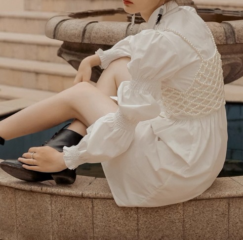 レディース トップス キャミソール ショート ノースリーブ スクエアネック 透け感 シースルー ビジュー かわいい 大人可愛い きれいめ シンプル カジュアル 上品 おしゃれ かっこいい レトロ レディース トップス キャミソール ショート ノースリーブ スクエアネック 透け感 シースルー ビジュー かわいい 大人可愛い きれいめ シンプル カジュアル 上品 おしゃれ かっこいい レトロ