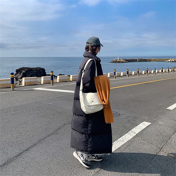 中綿コート レディース 秋冬 防寒 ロングコート アウター ベンチコート 冬服 オーバーサイズ 大きめ ゆったり感 ポケット付き フード付き 撥水 厚手 おしゃれ あったか おしゃれ 韓国風 ブラック 中綿コート レディース 秋冬 防寒 ロングコート アウター ベンチコート 冬服 オーバーサイズ 大きめ ゆったり感 ポケット付き フード付き 撥水 厚手 おしゃれ あったか おしゃれ 韓国風 ブラック