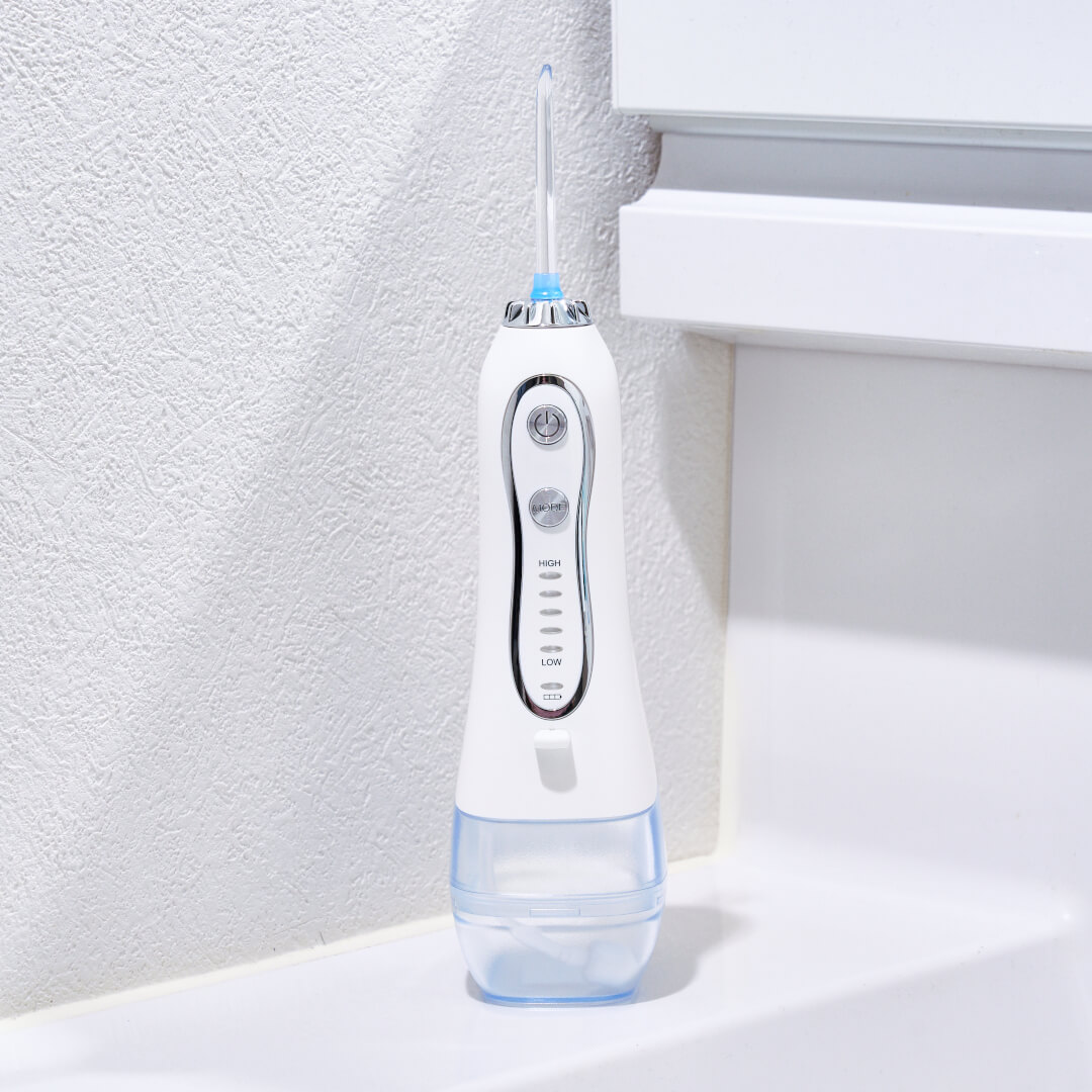 口腔洗浄器 ハイパーナノバブルフロッサー 歯ブラシ+αのケアを ナノバブルで口腔洗浄 口腔洗浄器 ハイパーナノバブルフロッサー 歯ブラシ+αのケアを ナノバブルで口腔洗浄