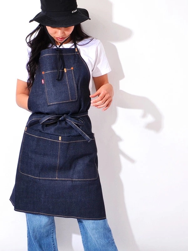 LEVI S リーバイス デニム エプロン ロング丈 メンズ レディース 北欧 ユニセックス 綿100% 前掛け ショップエプロン カフェ 77162-0018 D6286-0001 LEVI S リーバイス デニム エプロン ロング丈 メンズ レディース 北欧 ユニセックス 綿100% 前掛け ショップエプロン カフェ 77162-0018 D6286-0001