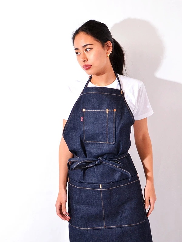 LEVI S リーバイス デニム エプロン ロング丈 メンズ レディース 北欧 ユニセックス 綿100% 前掛け ショップエプロン カフェ 77162-0018 D6286-0001 LEVI S リーバイス デニム エプロン ロング丈 メンズ レディース 北欧 ユニセックス 綿100% 前掛け ショップエプロン カフェ 77162-0018 D6286-0001