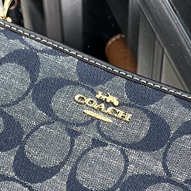 即発 USA直送 アウトレット レディース ポーチ リストレット CH371 IMDEI 即発 USA直送 アウトレット レディース ポーチ リストレット CH371 IMDEI