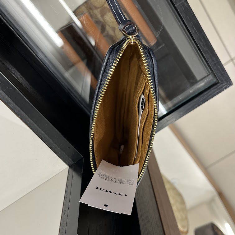 即発 USA直送 アウトレット レディース ポーチ リストレット CH371 IMDEI 即発 USA直送 アウトレット レディース ポーチ リストレット CH371 IMDEI