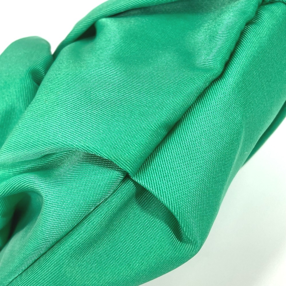 クラッチバッグ ロゴ ポーチ メイクポーチ 化粧ポーチ ストラップ付 ナイロン グリーン