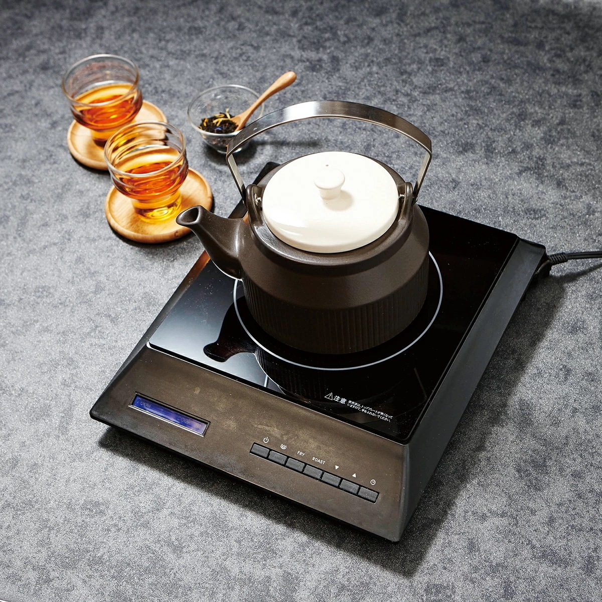 サーマテック IHケトル 1.8L ブラック ホワイト 예쁜 그릇 카페 스타일 선물용 인기 サーマテック IHケトル 1.8L ブラック ホワイト 예쁜 그릇 카페 스타일 선물용 인기