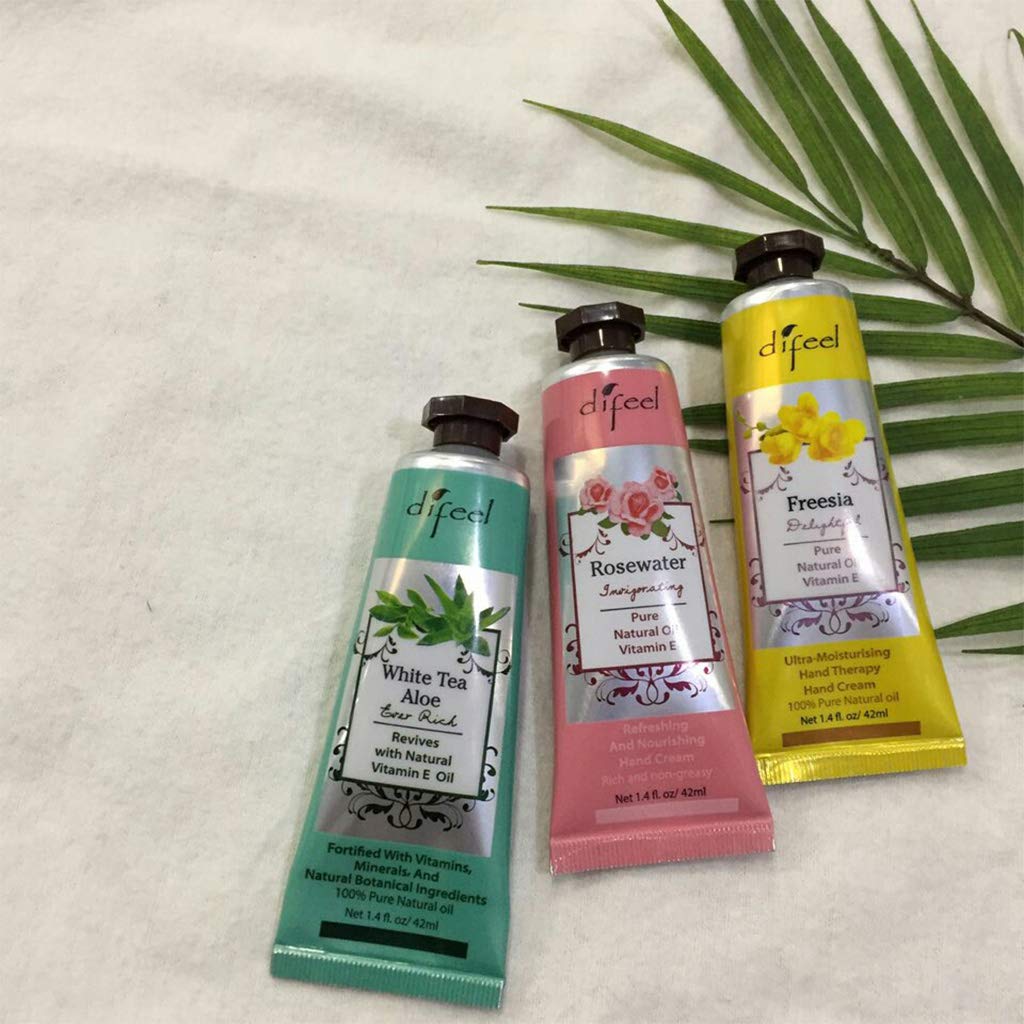 Difeel(ディフィール) ファミリセット54 ナチュラル ハンドクリーム 40g x 5点 ザクロラベンダーフリージアローズマリーローズウォーター New York Difeel(ディフィール) ファミリセット54 ナチュラル ハンドクリーム 40g x 5点 ザクロラベンダーフリージアローズマリーローズウォーター New York