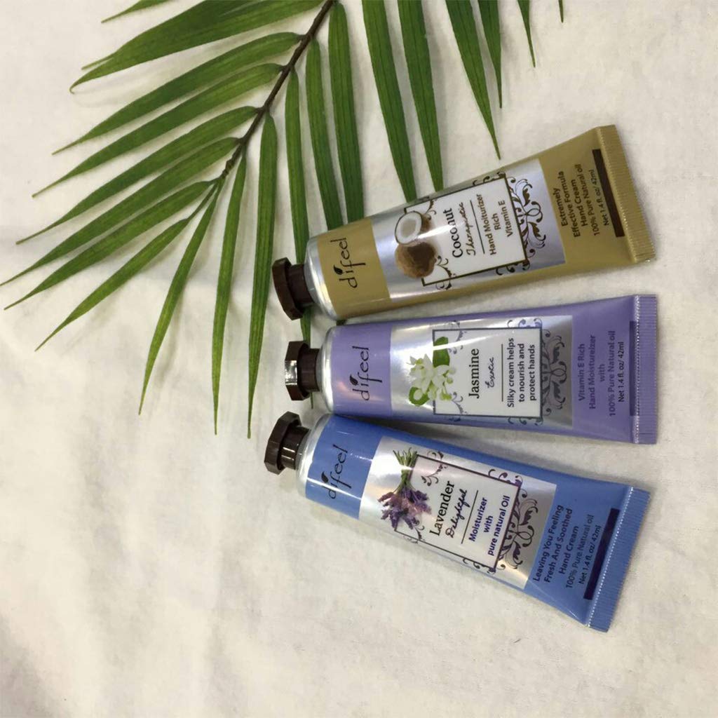 Difeel(ディフィール) ファミリセット54 ナチュラル ハンドクリーム 40g x 5点 ザクロラベンダーフリージアローズマリーローズウォーター New York Difeel(ディフィール) ファミリセット54 ナチュラル ハンドクリーム 40g x 5点 ザクロラベンダーフリージアローズマリーローズウォーター New York