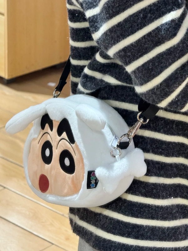 Qoo10] 2025クレヨンしんちゃんシリーズショル