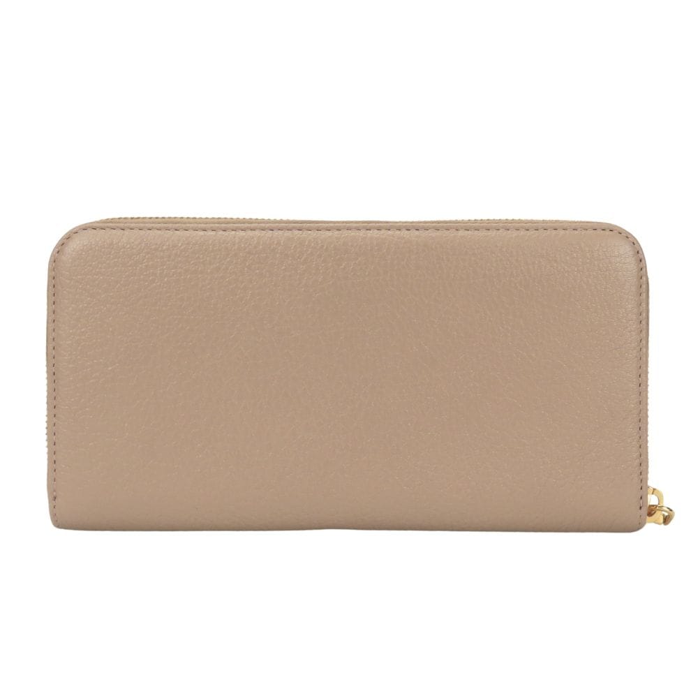 中古 美品 長財布 ラウンドファスナー 5M0506 レザー CAMMEO ピンクベージュ ゴールド金具 くすみカラー シンプル 小物 レディース 女性 中古 美品 長財布 ラウンドファスナー 5M0506 レザー CAMMEO ピンクベージュ ゴールド金具 くすみカラー シンプル 小物 レディース 女性