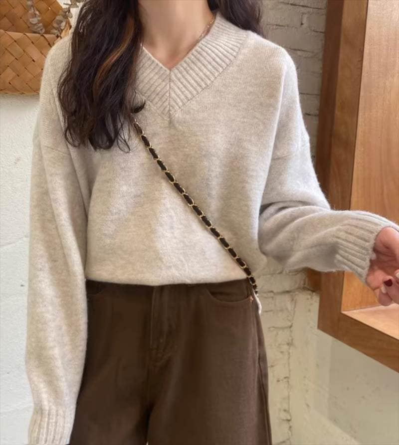 Vネック ルーズ ニットセーター レディース トップス ニット セーター プルオーバー 丈長 長袖 ドロップショルダー 襟なし リブ かわいい 大人可愛い きれいめ シンプル カジュアル おしゃれ ル