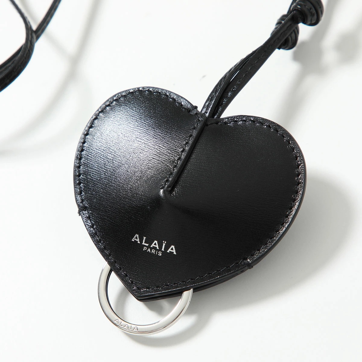 ALAIA アライア キーチェーン LE COEUR AA1P044C0Y75 レディース クロシェット キーベル キーリング ハート ネックストラップ付き レ 【mega】 ALAIA アライア キーチェーン LE COEUR AA1P044C0Y75 レディース クロシェット キーベル キーリング ハート ネックストラップ付き レ 【mega】