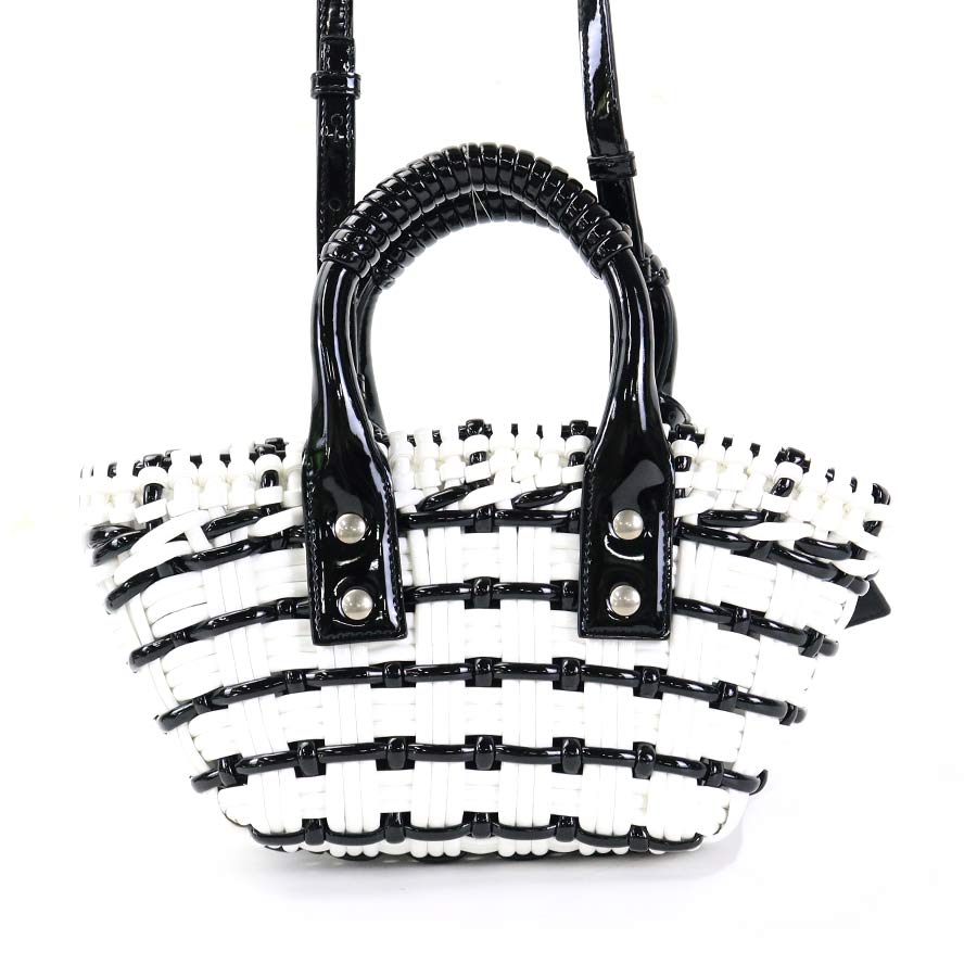 バレンシアガ BALENCIAGA ハンドバッグ ビストロXXS ポリウレタン/ポリエステル ブラック×ホワイト レディース h29744k バレンシアガ BALENCIAGA ハンドバッグ ビストロXXS ポリウレタン/ポリエステル ブラック×ホワイト レディース h29744k