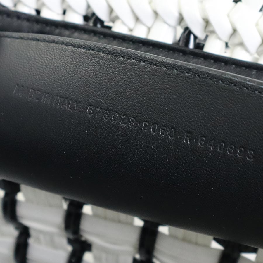 バレンシアガ BALENCIAGA ハンドバッグ ビストロXXS ポリウレタン/ポリエステル ブラック×ホワイト レディース h29744k バレンシアガ BALENCIAGA ハンドバッグ ビストロXXS ポリウレタン/ポリエステル ブラック×ホワイト レディース h29744k