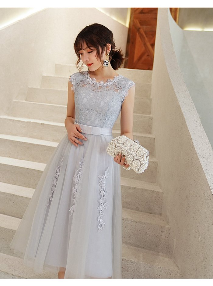 【即納】ドレス パーティードレス 二次会 ミモレ丈 刺繍入りエレガント 演奏会 ドレス 大きいサイズ　膝丈 結婚式 ワンピース パーティードレス お呼ばれ ミモレ丈ドレス ウェディングドレス 1.5次