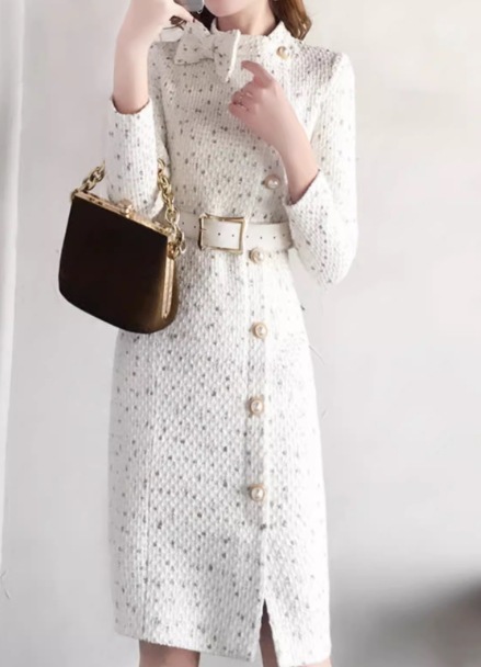 レディース プルオーバー ドレス ウール 膝丈 ミドル丈 ショート 長袖 スタンドカラー ウエストマーク ベルト フェミニン リボン ハイウエスト 異国風 厚手 かわいい 大人可愛い きれいめ レディース プルオーバー ドレス ウール 膝丈 ミドル丈 ショート 長袖 スタンドカラー ウエストマーク ベルト フェミニン リボン ハイウエスト 異国風 厚手 かわいい 大人可愛い きれいめ