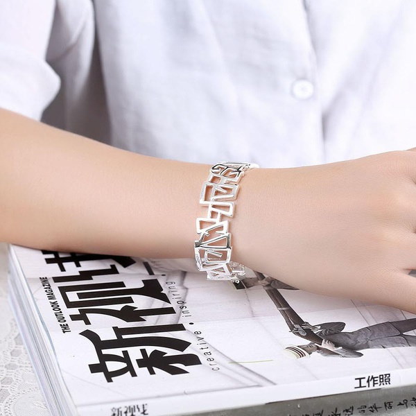 B239 925スターリングシルバーの高級デザイン幾何学バングルブレスレット(サイズ:6 cm、カラー:シルバー) B239 925スターリングシルバーの高級デザイン幾何学バングルブレスレット(サイズ:6 cm、カラー:シルバー)
