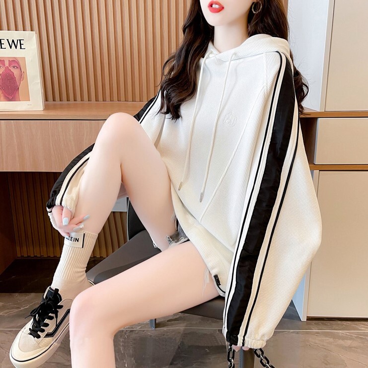 トップス パーカー フーディー 長袖 Vネック ストレート フード付き ポケット かわいい 大人可愛い カジュアル 大人 おしゃれ お洒落 かっこいい 大人可愛い 大人女子 こなれ感 ラフ