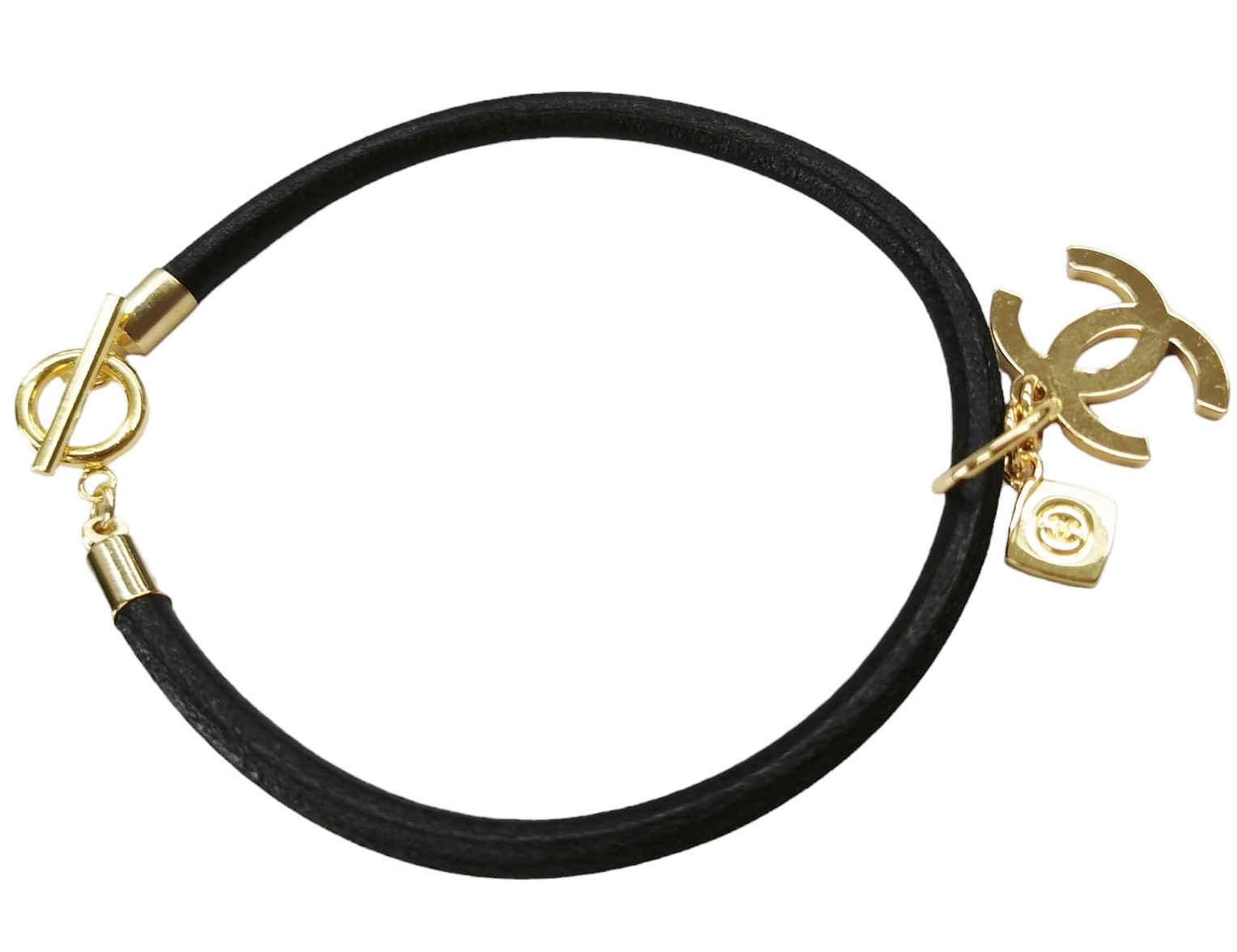 CHANEL 2023 HOLIDAY シャネル ホリデー限定 ロゴチャームNo.5 レザーブレスレット (社外品) 4mm /17cm