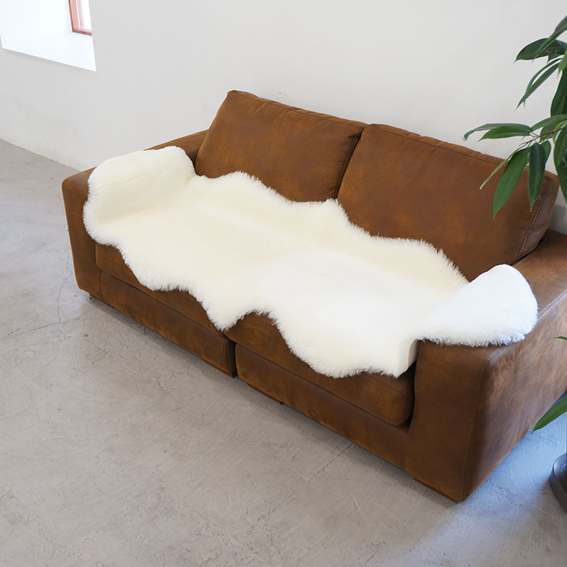 ムートンラグ 短毛 2匹 60×180cm 洗える ニュージーランド産 ムートン ラグ 全4色 ホワイト ベージュ グレー グリーン モフモフ 極厚 あったかい ふわふわ シープス ムートンラグ 短毛 2匹 60×180cm 洗える ニュージーランド産 ムートン ラグ 全4色 ホワイト ベージュ グレー グリーン モフモフ 極厚 あったかい ふわふわ シープス